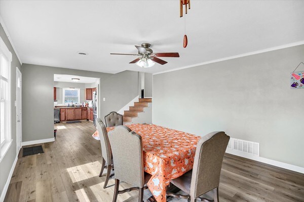 More Photos Of 3612 W Bloomington Rd, Champaign Truck Terminal For Sale