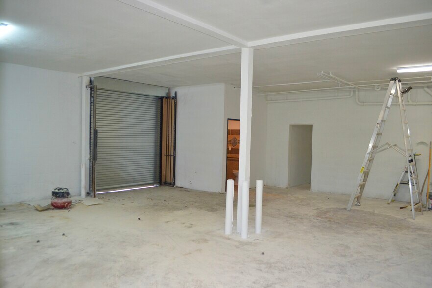 More Photos Of 9233 Charles Smith Ave, Rancho Cucamonga Flex For Sale