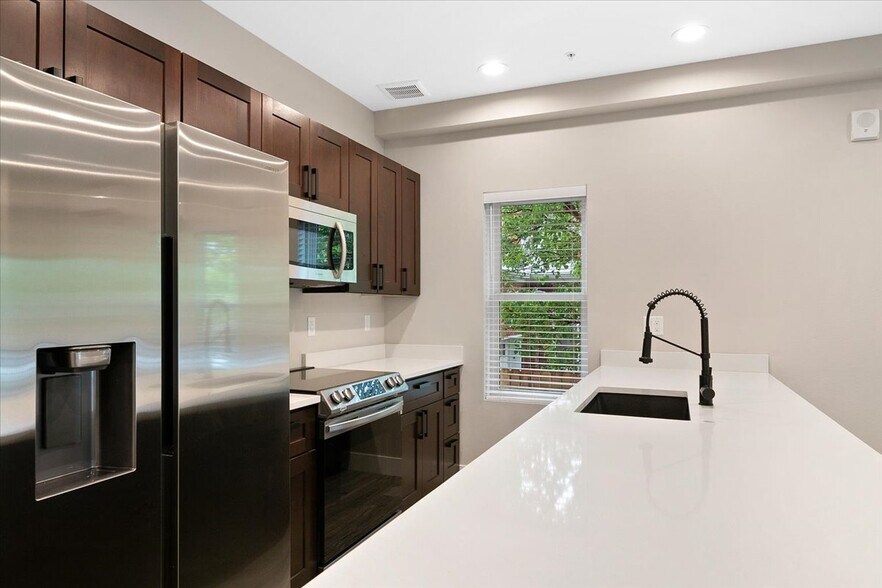 More Photos Of 1327 Jersey St, Denver Apartments For Sale
