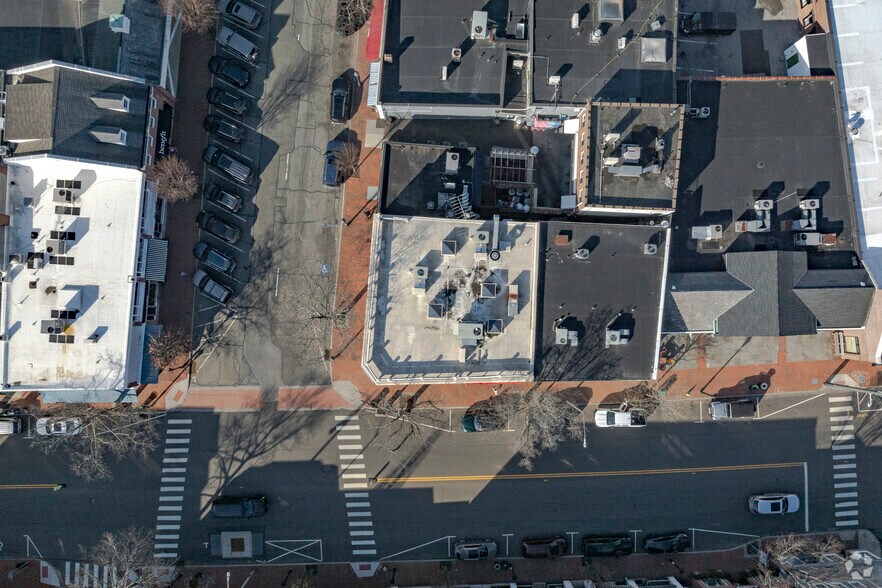 More Photos Of 5-7 Elm St, New Canaan Storefront Retail Office For Lease