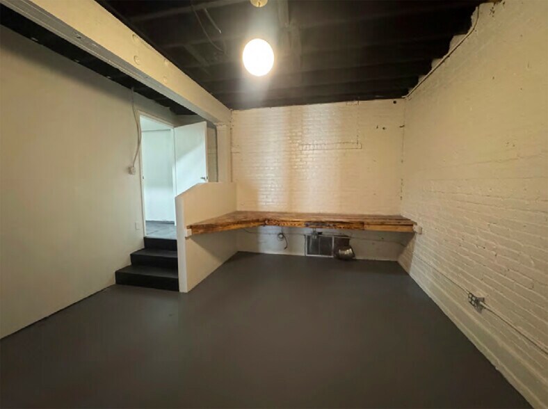 More Photos Of 1516 E 1st St, Los Angeles Religious Facility For Lease