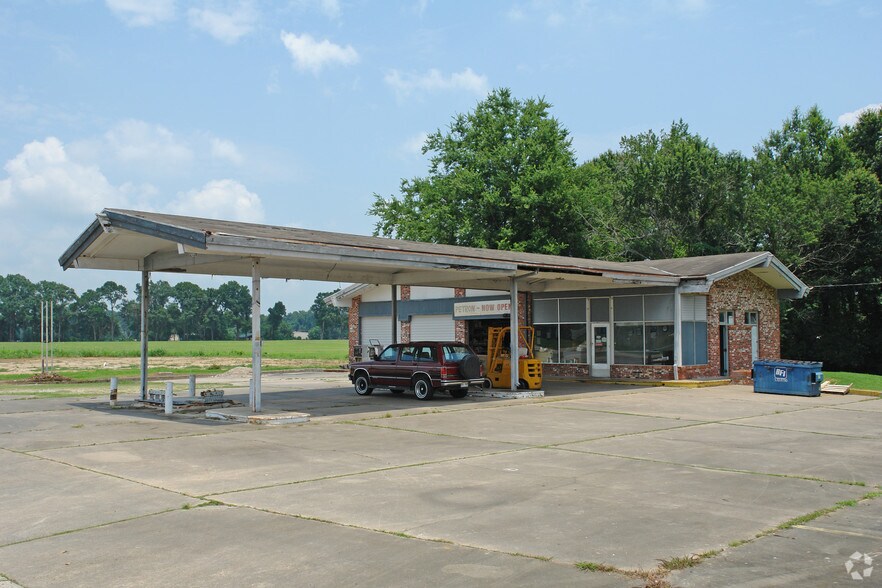 Primary Photo Of 2726 Us-167, Lafayette Freestanding For Sale