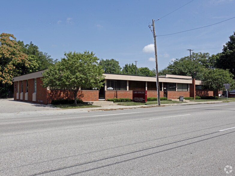 Primary Photo Of 500-516 W Court St, Flint Medical For Sale