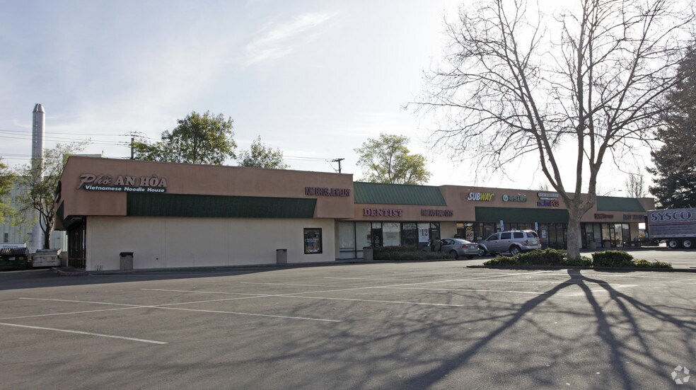 More Photos Of 555-567 Floresta Blvd, San Leandro Unknown For Lease
