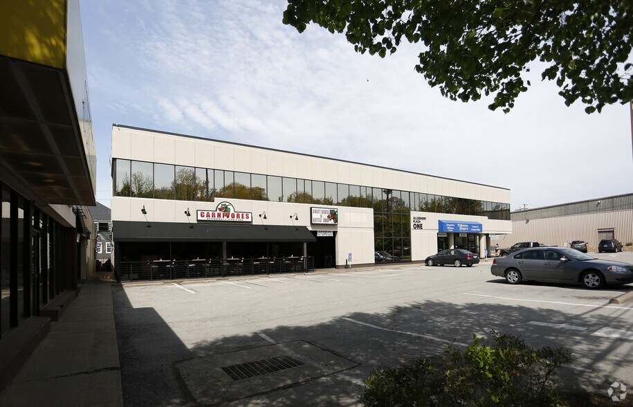 More Photos Of 215 Allegheny Ave, Oakmont Office For Lease