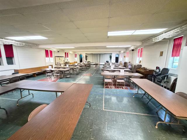 More Photos Of 832 E Center St, Warsaw Religious Facility For Sale
