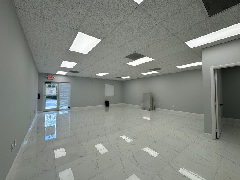 More Photos Of 4851 W Hillsboro Blvd, Coconut Creek Office For Sale