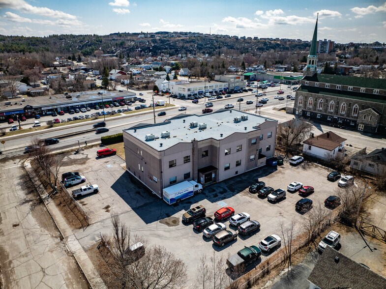 More Photos Of 435 Notre Dame Av, Sudbury Medical For Lease