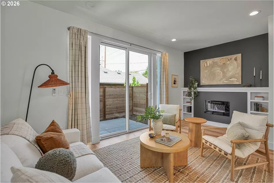 More Photos Of 8426 E Burnside St, Portland Apartments For Sale