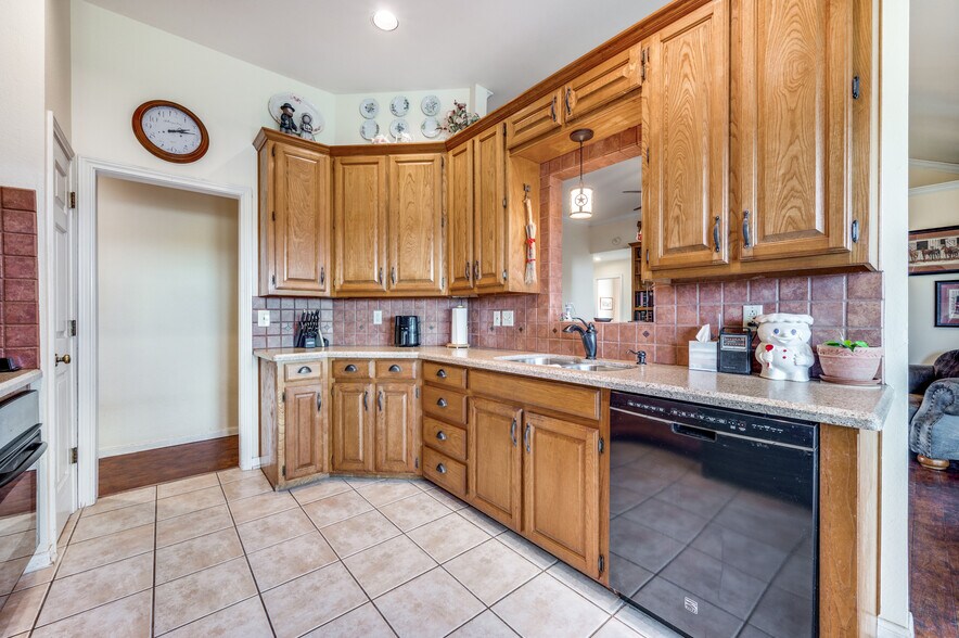 More Photos Of 12517 FM 1385, Pilot Point Land For Sale