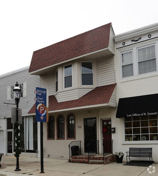 More Photos Of , Jenkintown General Retail For Sale