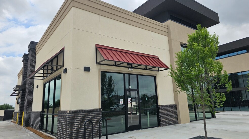 More Photos Of 10170 Coit rd, Frisco Office For Sale