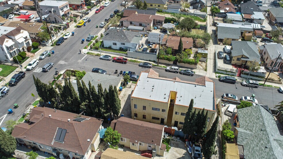 More Photos Of 2120 Sheridan St, Los Angeles Multifamily For Sale