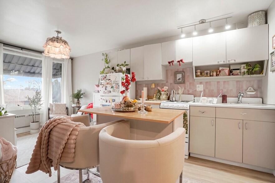 More Photos Of 2900 Lowell Blvd, Denver Apartments For Sale