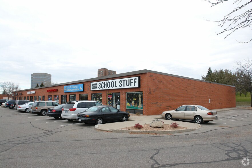 More Photos Of 8050-8098 Morgan Cir S, Bloomington General Retail For Lease