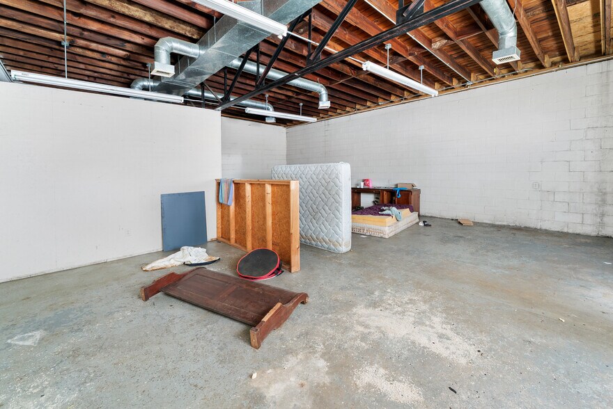 More Photos Of 27179 US Highway 80 W, Portal Industrial For Sale