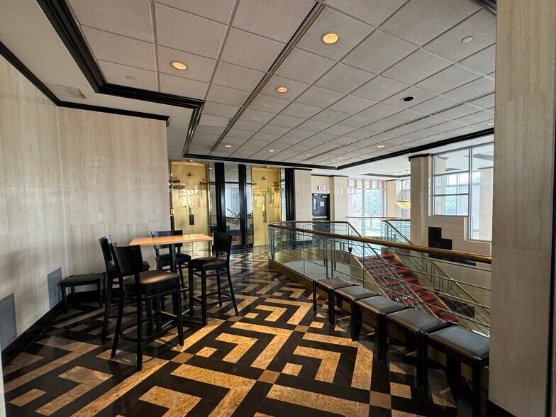 More Photos Of 124 E Main St, Ephrata Office For Lease