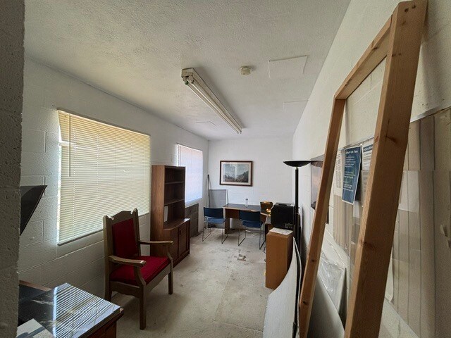 More Photos Of 722 Waggoner Ave, Evansville Religious Facility For Sale
