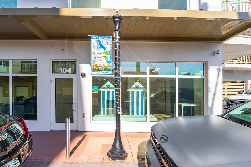 More Photos Of 41 Sw Seminole St, Stuart Apartments For Sale