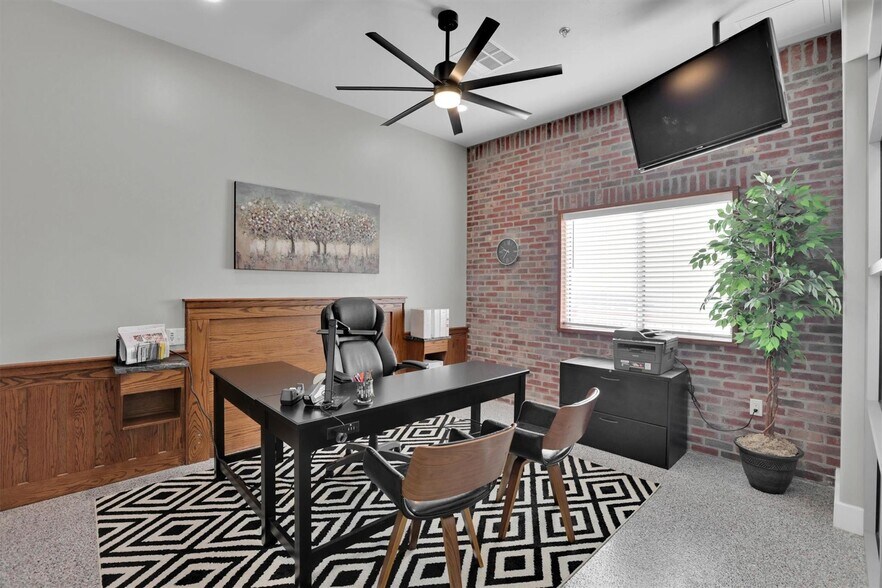More Photos Of 3575 Lone Star Cir, Fort Worth Apartments For Sale