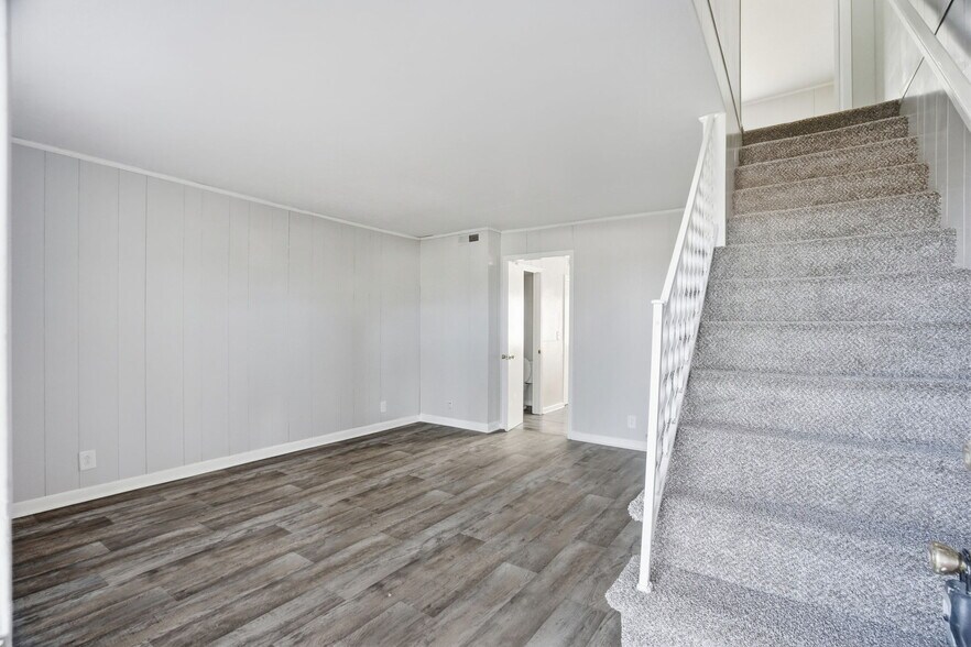 More Photos Of , Portland Multifamily For Sale