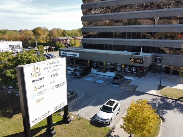 More Photos Of 1600A Boul Saint-Martin E, Laval Office Residential For Lease