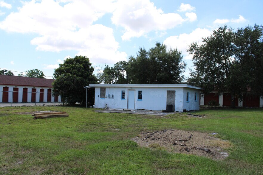 More Photos Of , Lake Wales Office For Sale