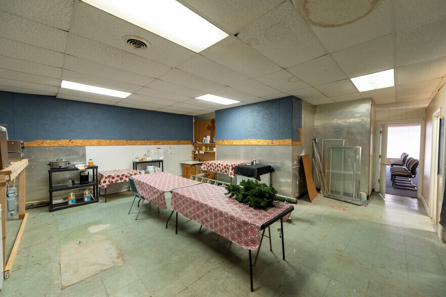 More Photos Of 0 E Main St, Huntingdon Storefront For Sale