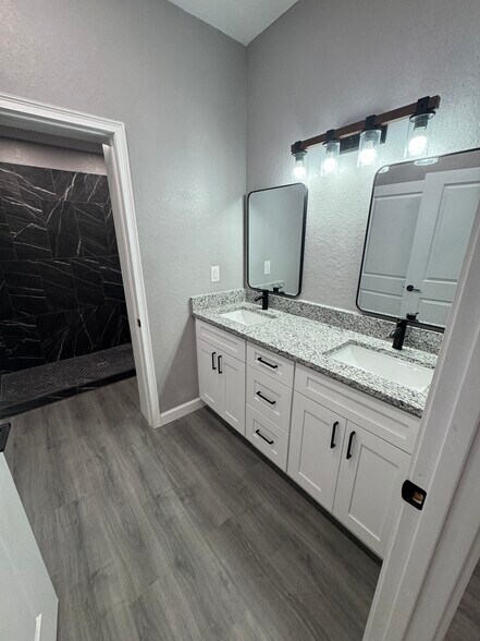 More Photos Of 136 Jack Pine St, Lake Wales Specialty For Sale