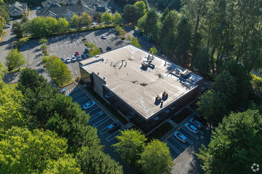More Photos Of 6835 Fort Dent Way, Tukwila Medical For Sale