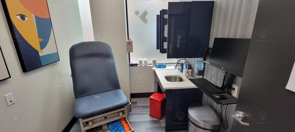 More Photos Of 570 Nostrand Ave, Brooklyn Multifamily For Sale