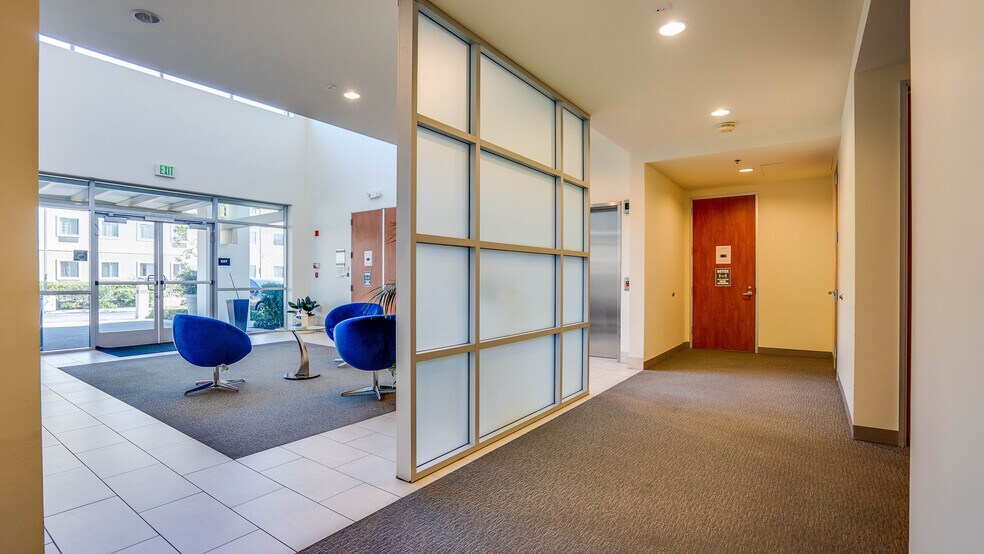 More Photos Of 6 Orchard Rd, Lake Forest Office For Sale