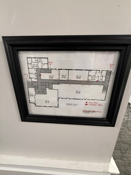 More Photos Of 76 Summer St, Fitchburg Office For Sale