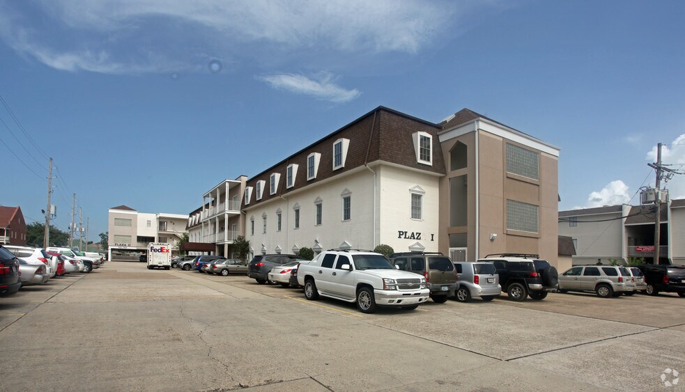 Primary Photo Of 3901 Houma Blvd, Metairie Medical For Lease