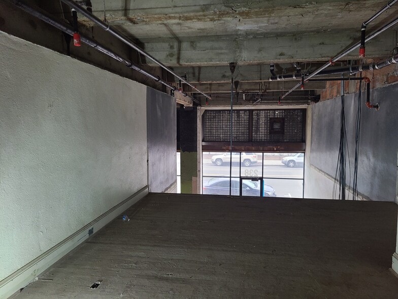 More Photos Of 242 N Sutter St, Stockton Apartments For Sale