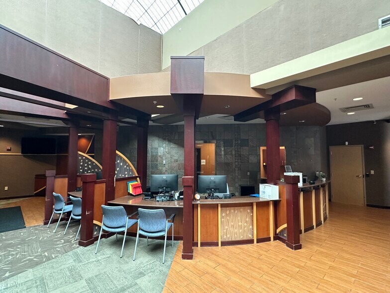 More Photos Of 2497 Delaware Ave, Buffalo Medical For Sale