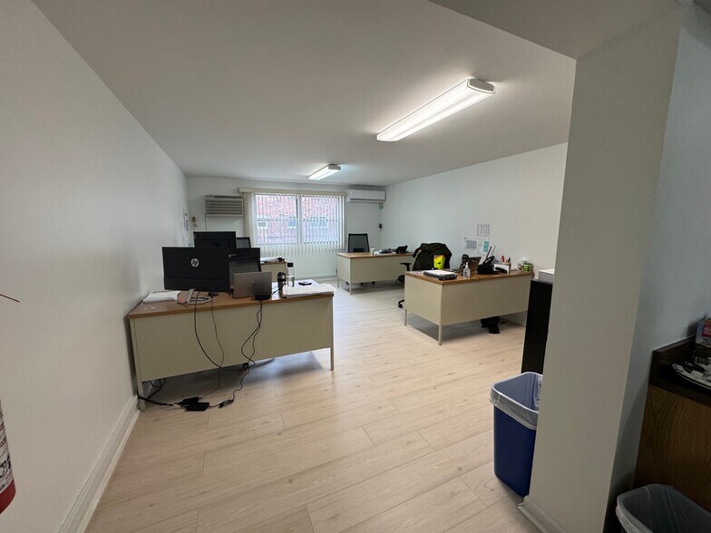 More Photos Of 2518 Francis Lewis Blvd, Flushing Office For Lease