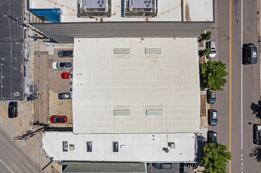 More Photos Of 2245 Curtis St, Denver Loft Creative Space For Lease