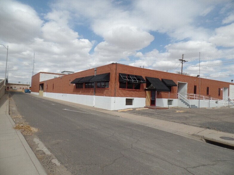 More Photos Of 117 S Pierce St, Amarillo Industrial For Sale