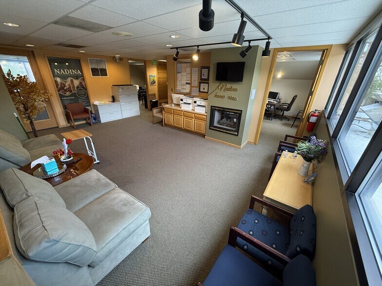 More Photos Of 10630 E Bethany Dr, Aurora Medical For Lease