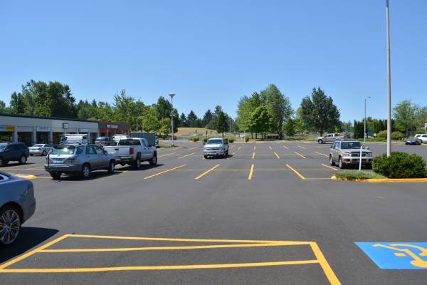 More Photos Of 2101 Bailey Hill Rd, Eugene Restaurant For Lease