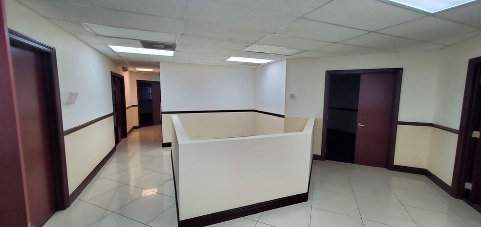 More Photos Of 1100 S State Road 7, Margate Medical For Sale