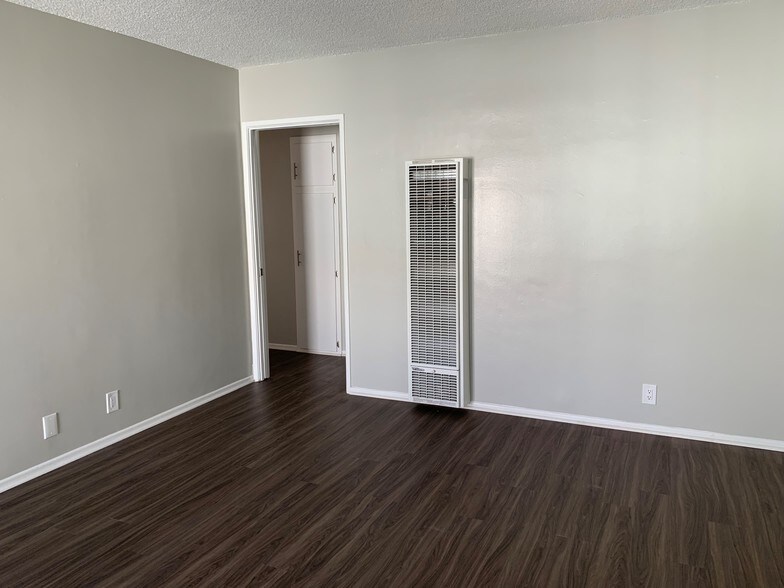 More Photos Of 7621 Washington Ave, Whittier Apartments For Sale