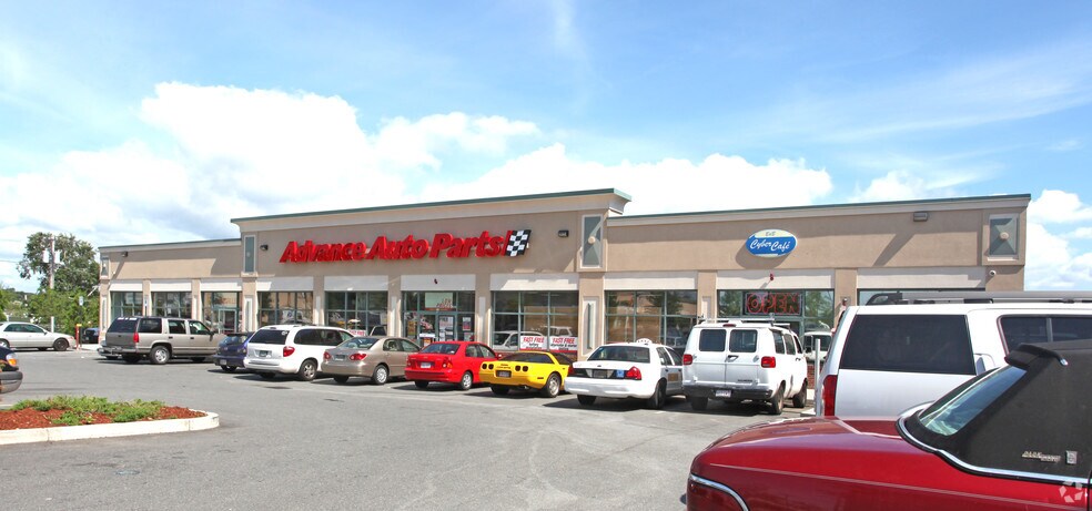 More Photos Of 3-9 Everett St, Revere Unknown For Lease