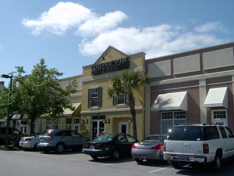 More Photos Of 1536 Fording Island Rd, Hilton Head Island Storefront Retail Office For Lease