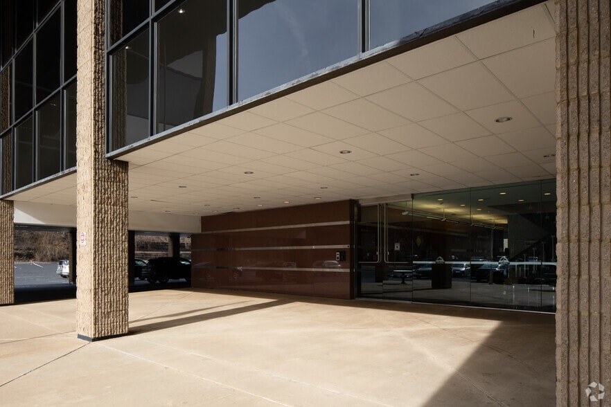 More Photos Of 830 Morris Tpke, Short Hills Coworking Space