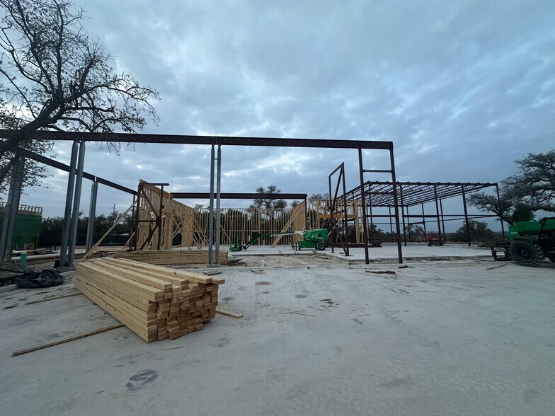 More Photos Of 14050 Ronald W Reagan Blvd, Leander Unknown For Lease