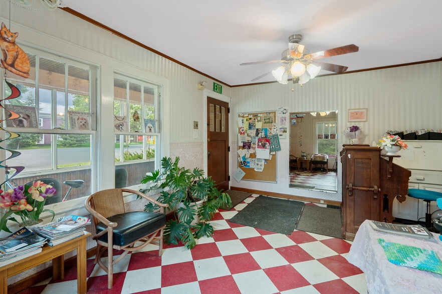 More Photos Of 102 W Elm St, Fayetteville Storefront Retail Residential For Sale