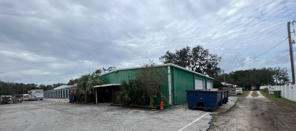 More Photos Of 2400 South St, Leesburg Specialty For Sale