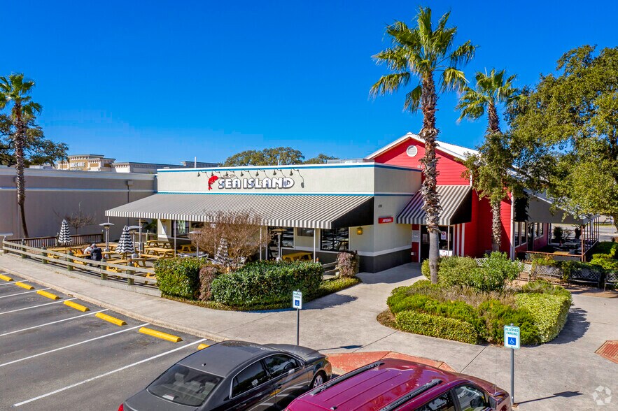 More Photos Of 11309-11323 Bandera Rd, San Antonio Unknown For Lease